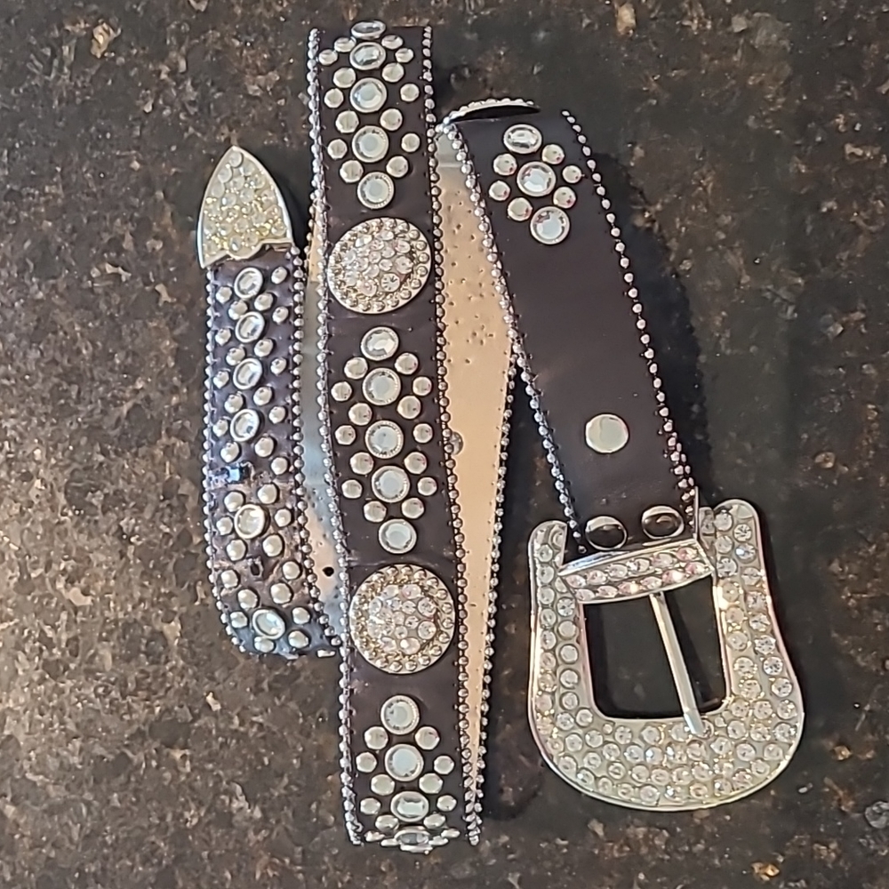 Genuine leather rhinestone western style belt size L